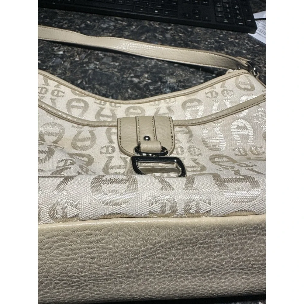 ETIENNE AIGNER Cream Taupe Vegan‎ Shoulder Bag Purse